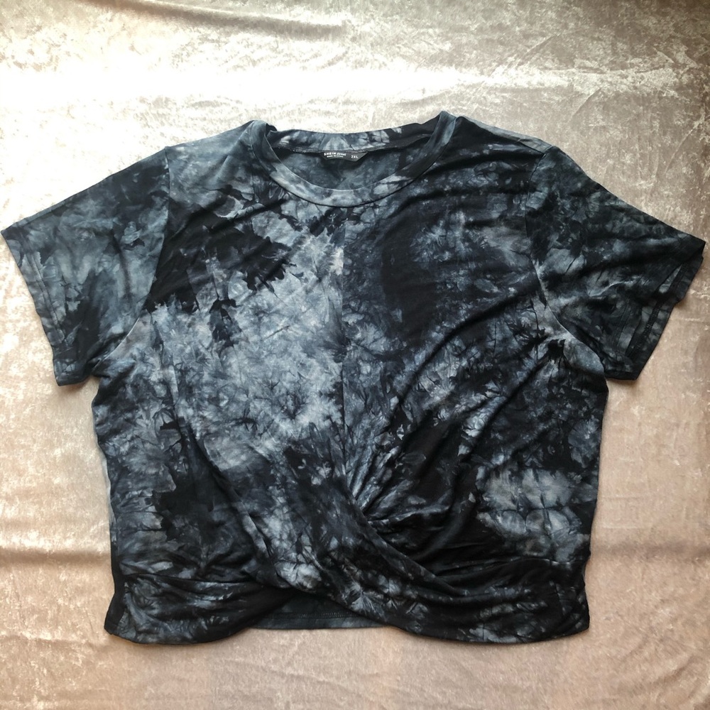 SHEIN Curve 2x Blue Tie Dye Crop Tee